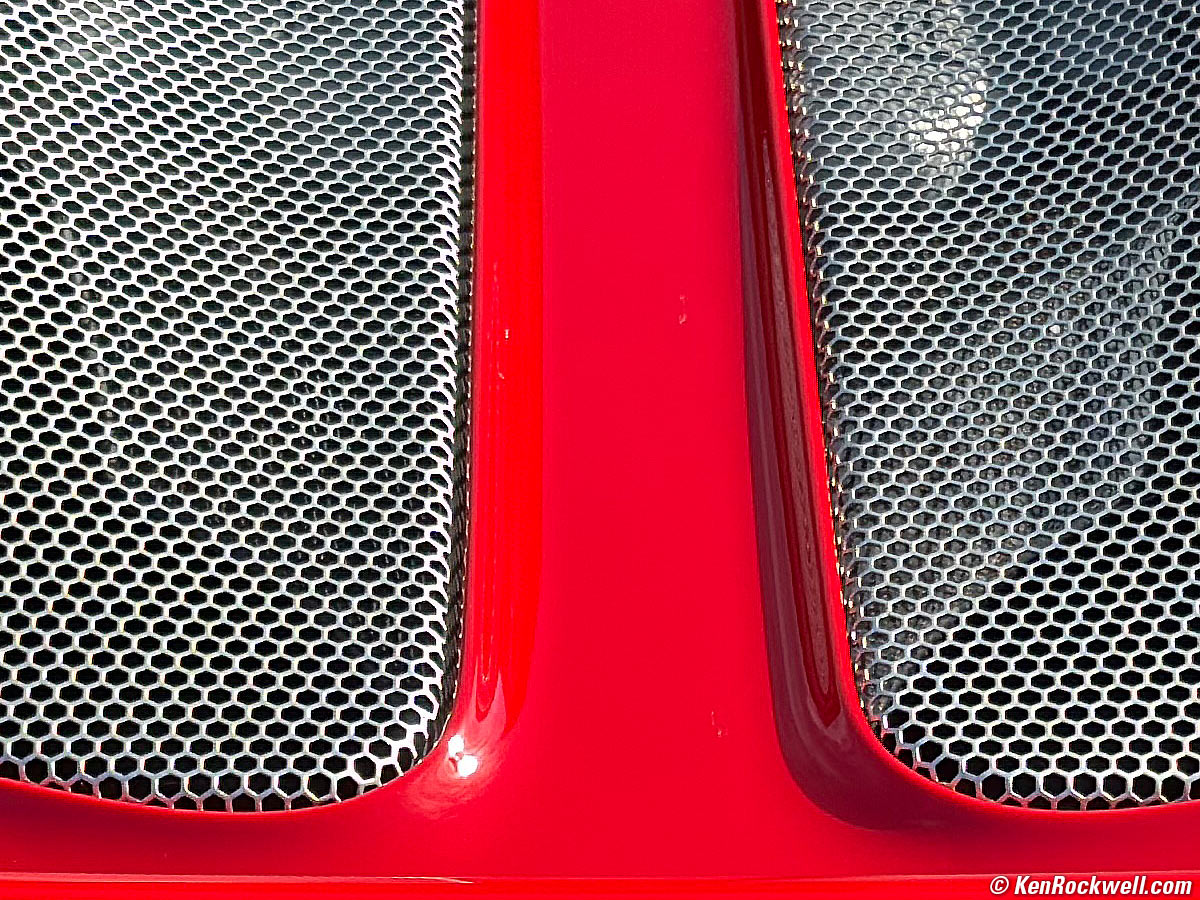 Red Porsche Carrera GT