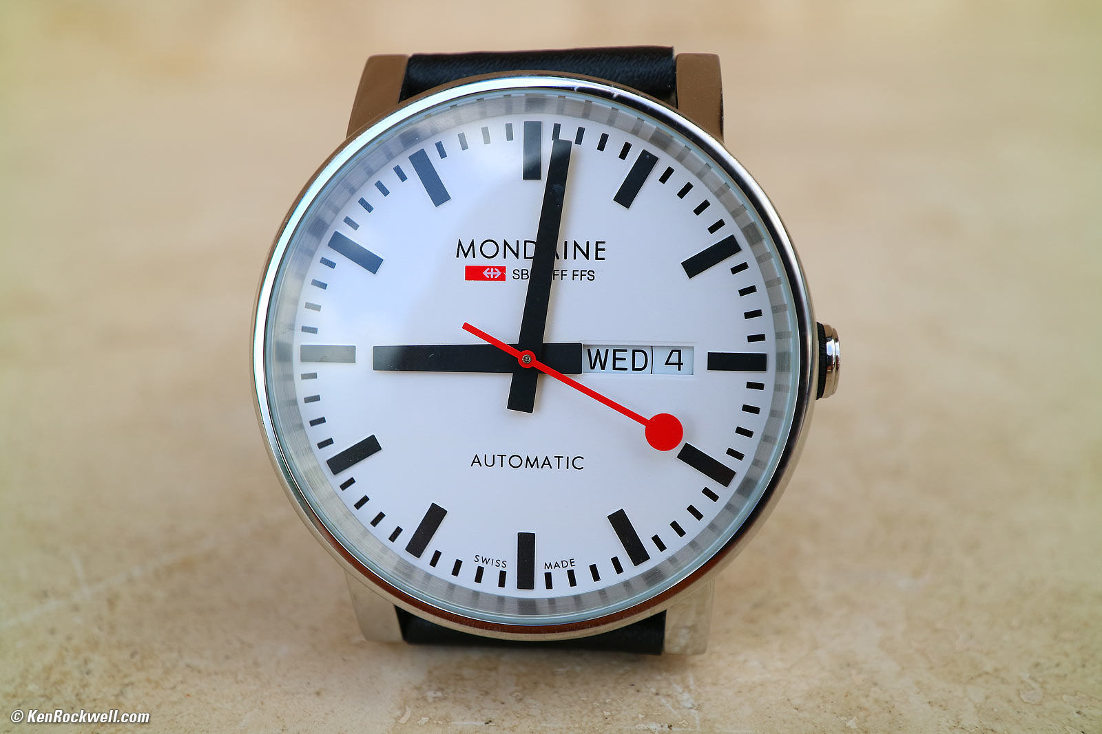 Canon 11-22mm macro performance