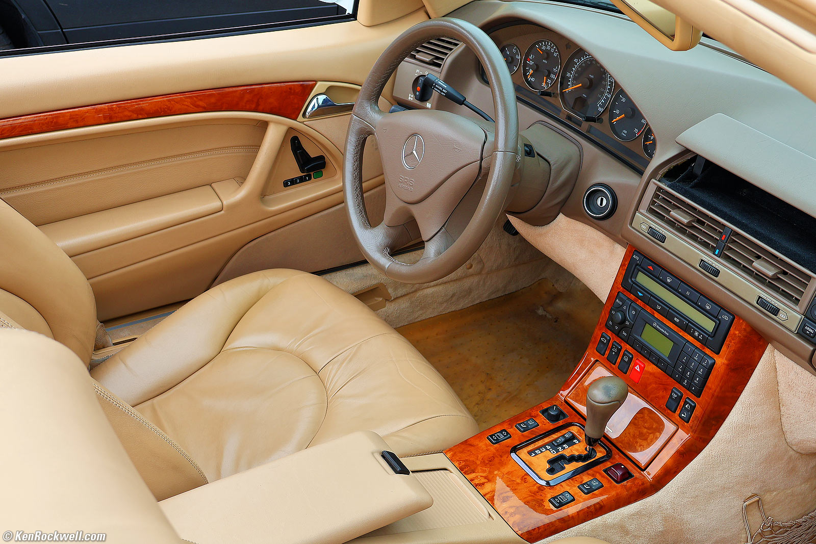 Canon EOS R10 Sample Image File