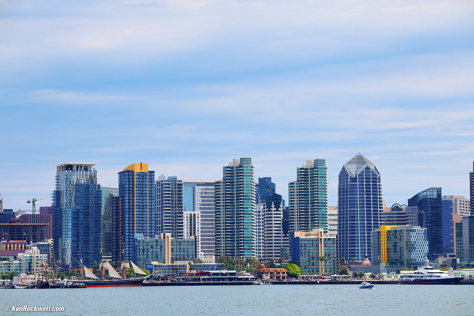 Canon RF 135mm f/1.8 Sample Image File