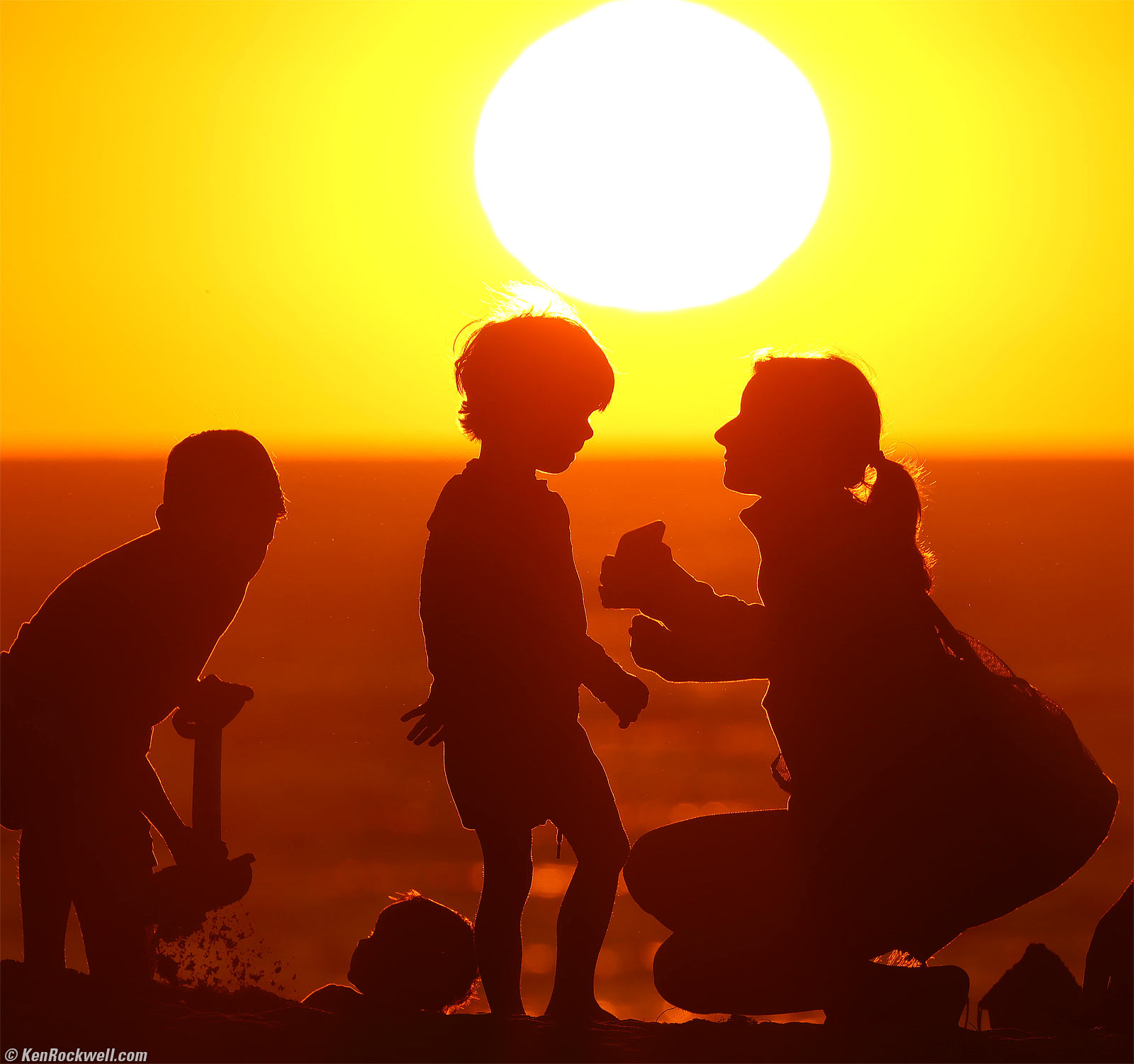 The Moon, Canon RF 200-800mm IS USM Sample Image