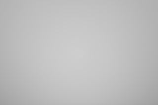 Canon RF 28mm f/2.8 falloff