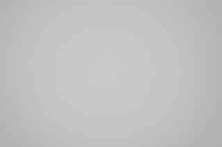 Canon RF 28mm f/2.8 falloff