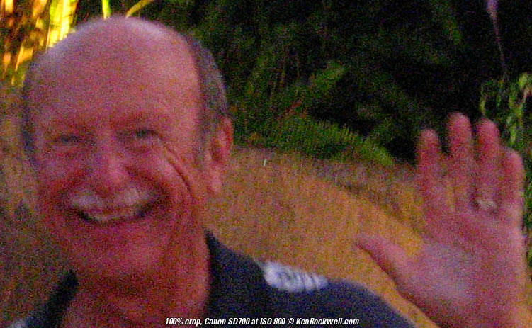 Canon SD700 at ISO 800