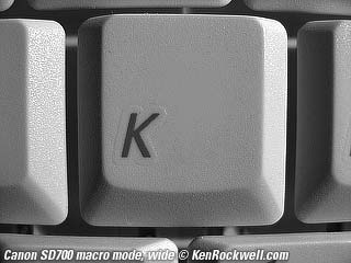 Canon SD700