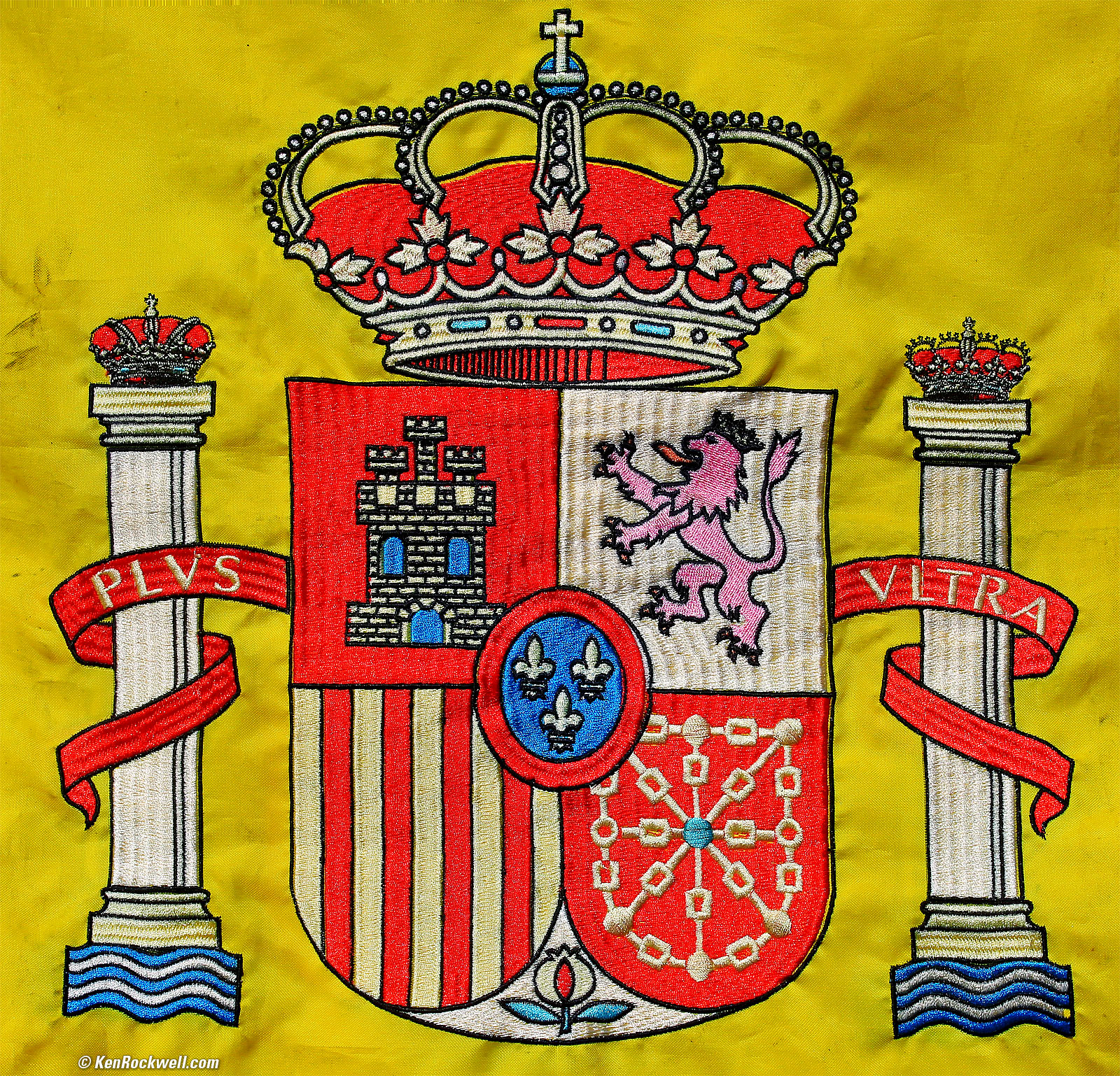 Canon T100 EOS 4000D Sample Image File