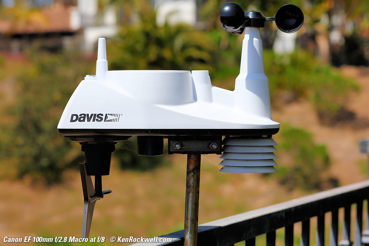 Canon EF 100mm f/2.8 Macro Bokeh Sample Image File