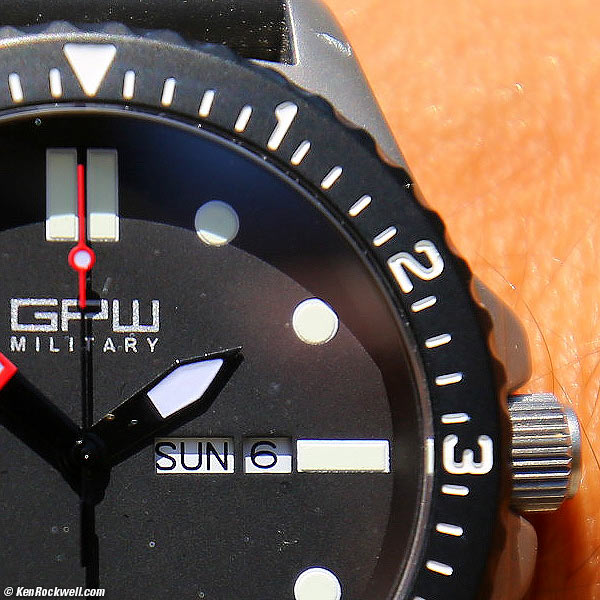 Canon 16-35mm IS macro performance