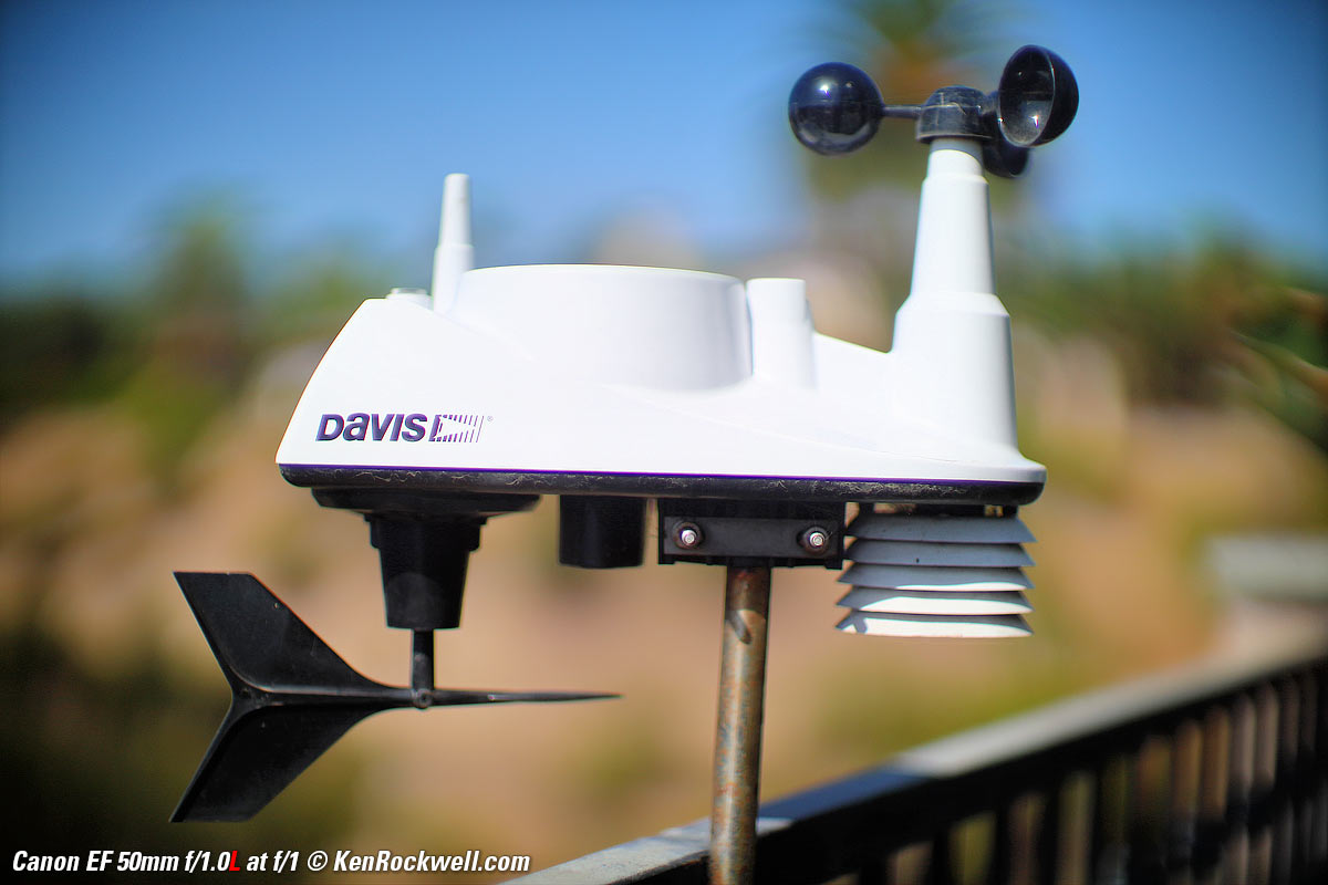 Canon 50mm f/1 Bokeh