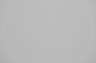 Canon 70-200mm f/4 falloff