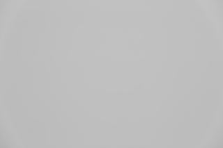 Canon 70-200mm f/4 falloff