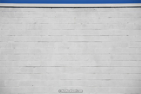 Canon 70-200mm f/4 IS distortion