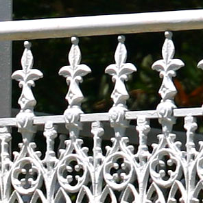 Canon 70-300mm DO IS Disortion