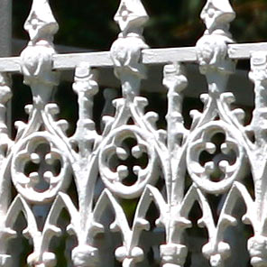 Canon 70-300mm DO IS Disortion