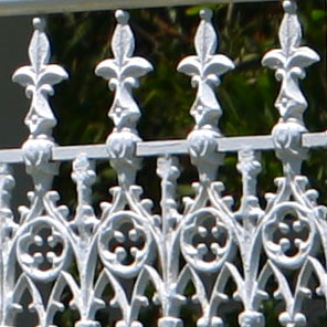 Canon 70-300mm DO IS Disortion