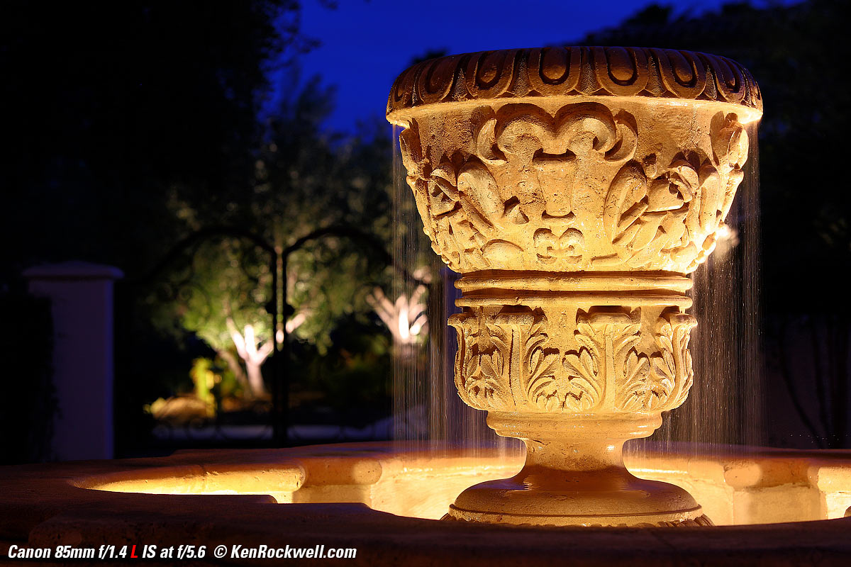 Canon 85mm f/1.4 Bokeh