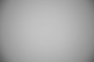 Canon RF 15-35mm f/2.8 falloff