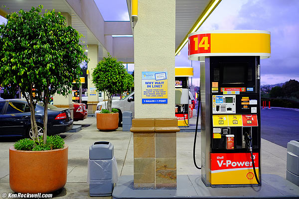 Shell Station, 20  May 2014