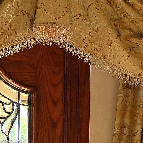 Fuji moves into the LEICAMAN's home, April 2013