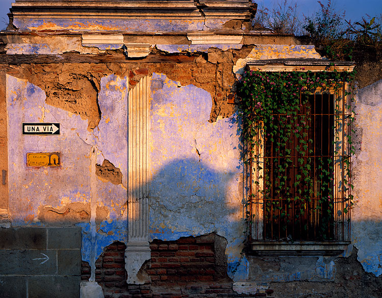 huge 212k download, 750 x 585 pixels