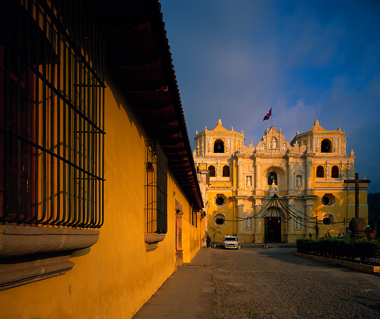 huge 207k download, 750 x 630 pixels