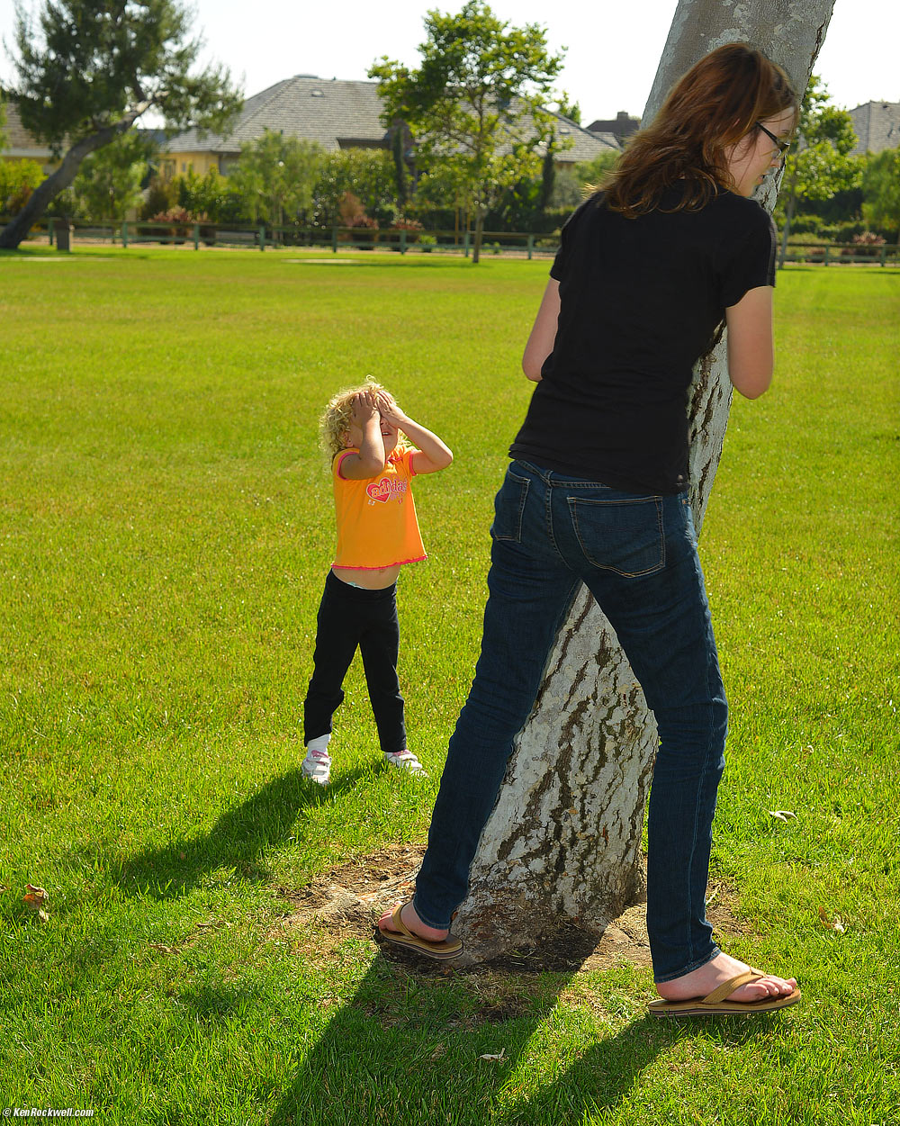 Katie gets a 14-year-old stranger to play hide-and-seek with her
