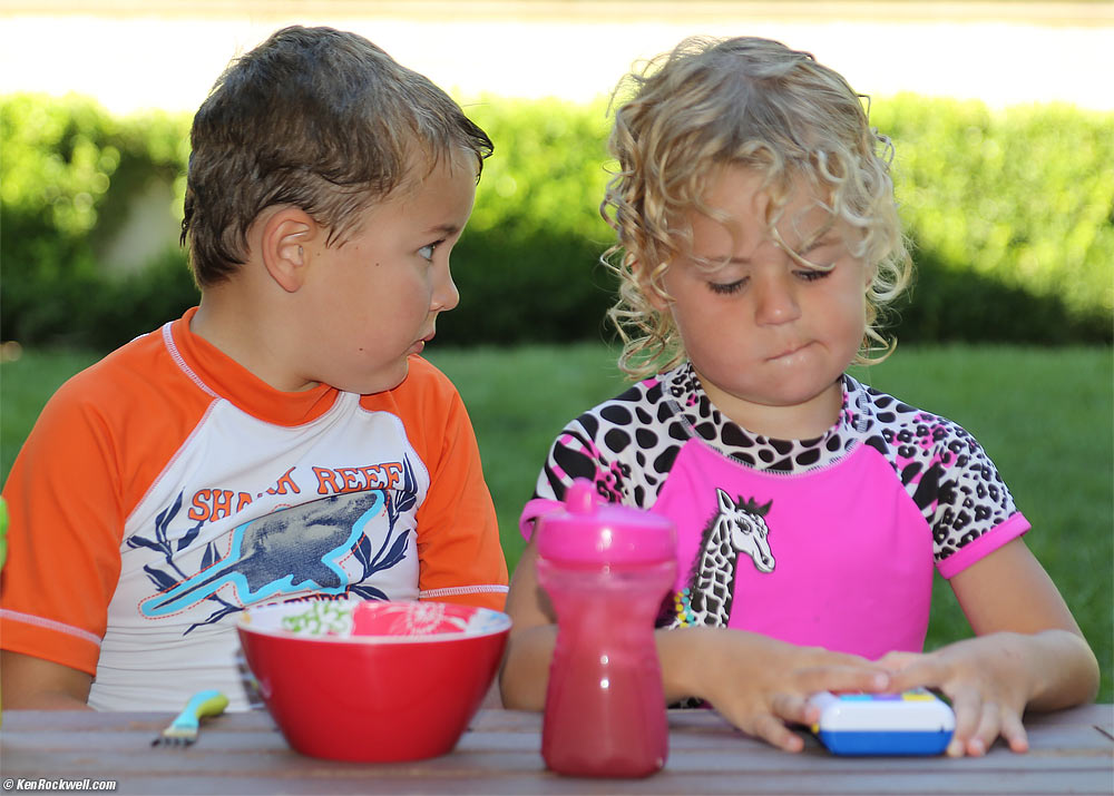 Katie and Ryan and the toy iPod