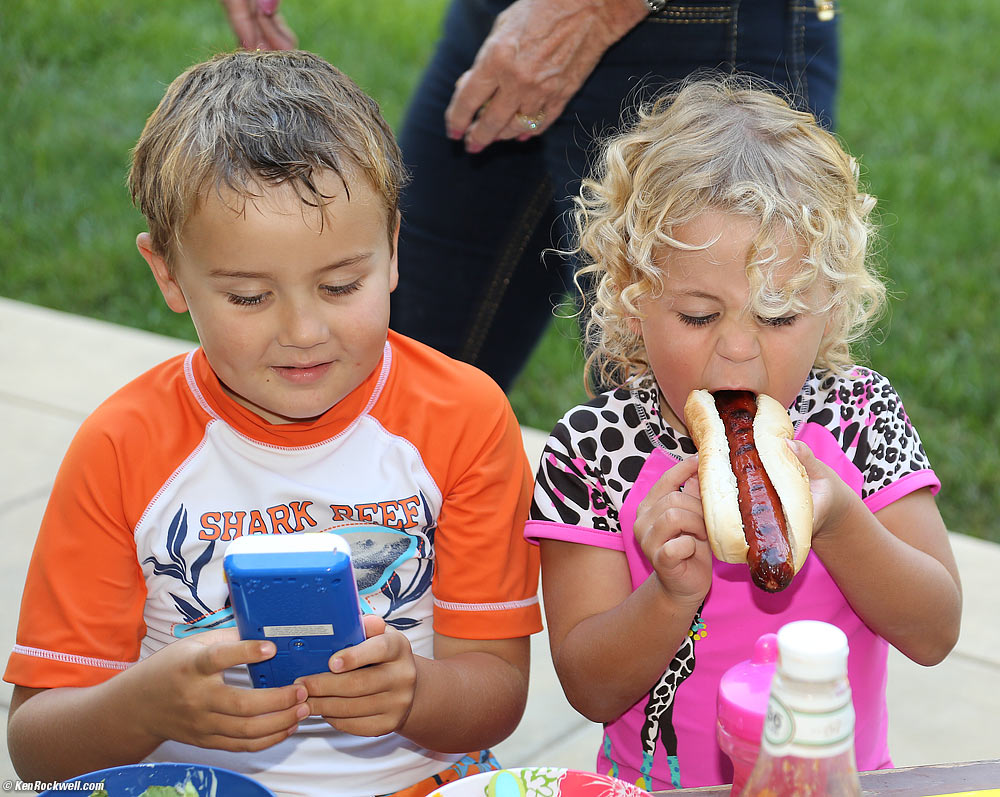 Toy iPod and Hot Dogs!