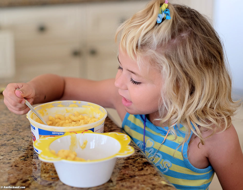 Katie and the macaroni and cheese Ryan heated for her