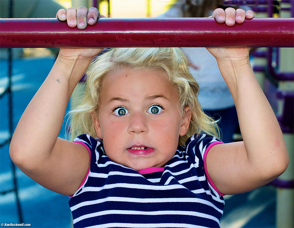 Katie does chin ups!