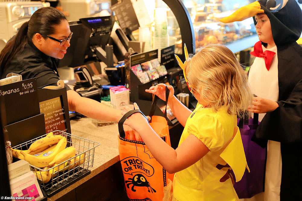 Ryan and Katie commercially trick-or-treating