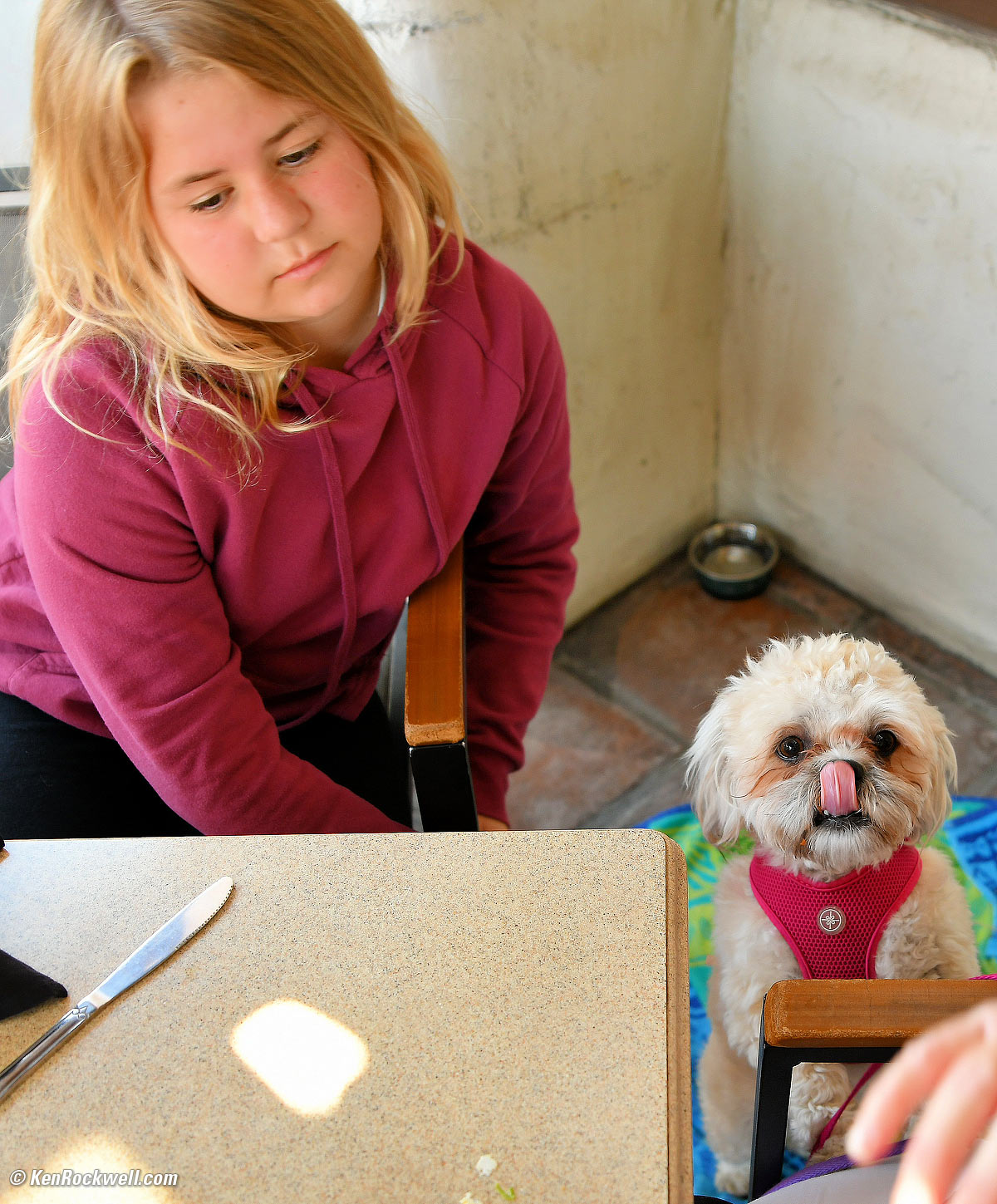 Sofie and Katie at Stuft Pizza LQ