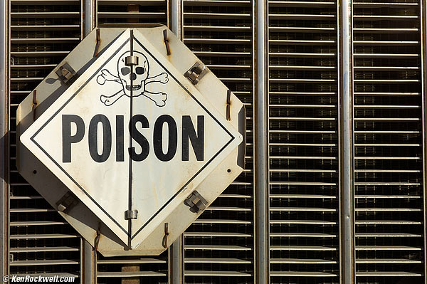 Volvo, Barstow, Feb 2011