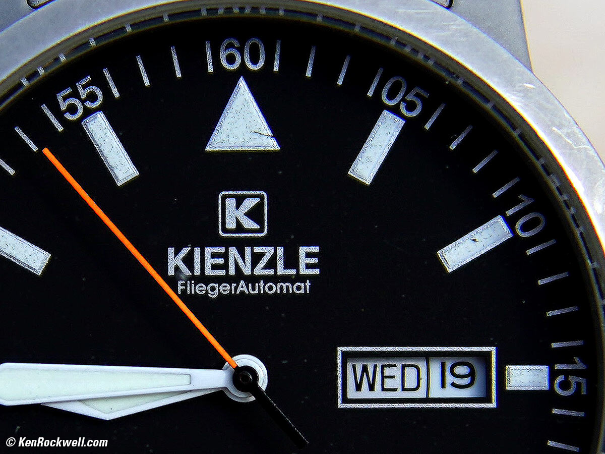 Minolta 28-135mm macro performance