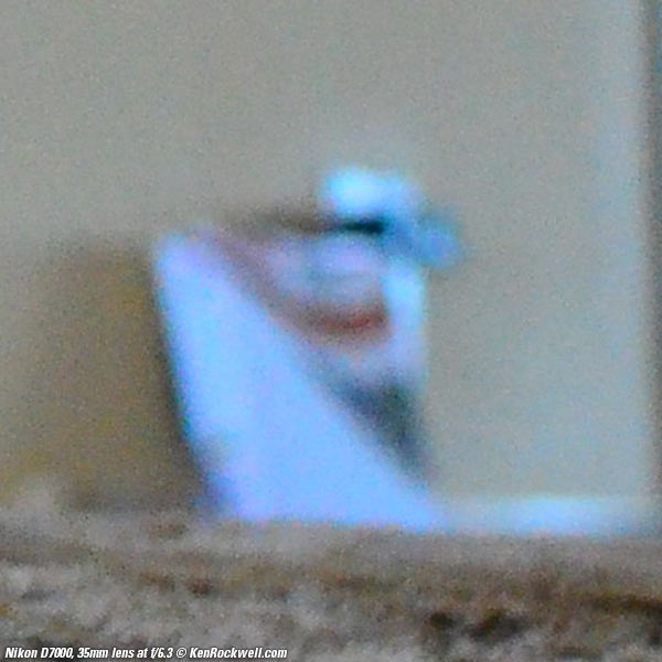 Nikon D7000 depth of field