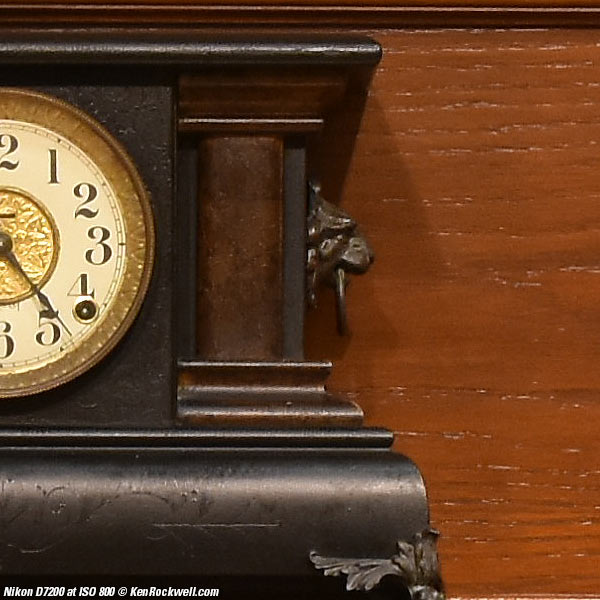 Nikon D7200 sample image at ISO 800