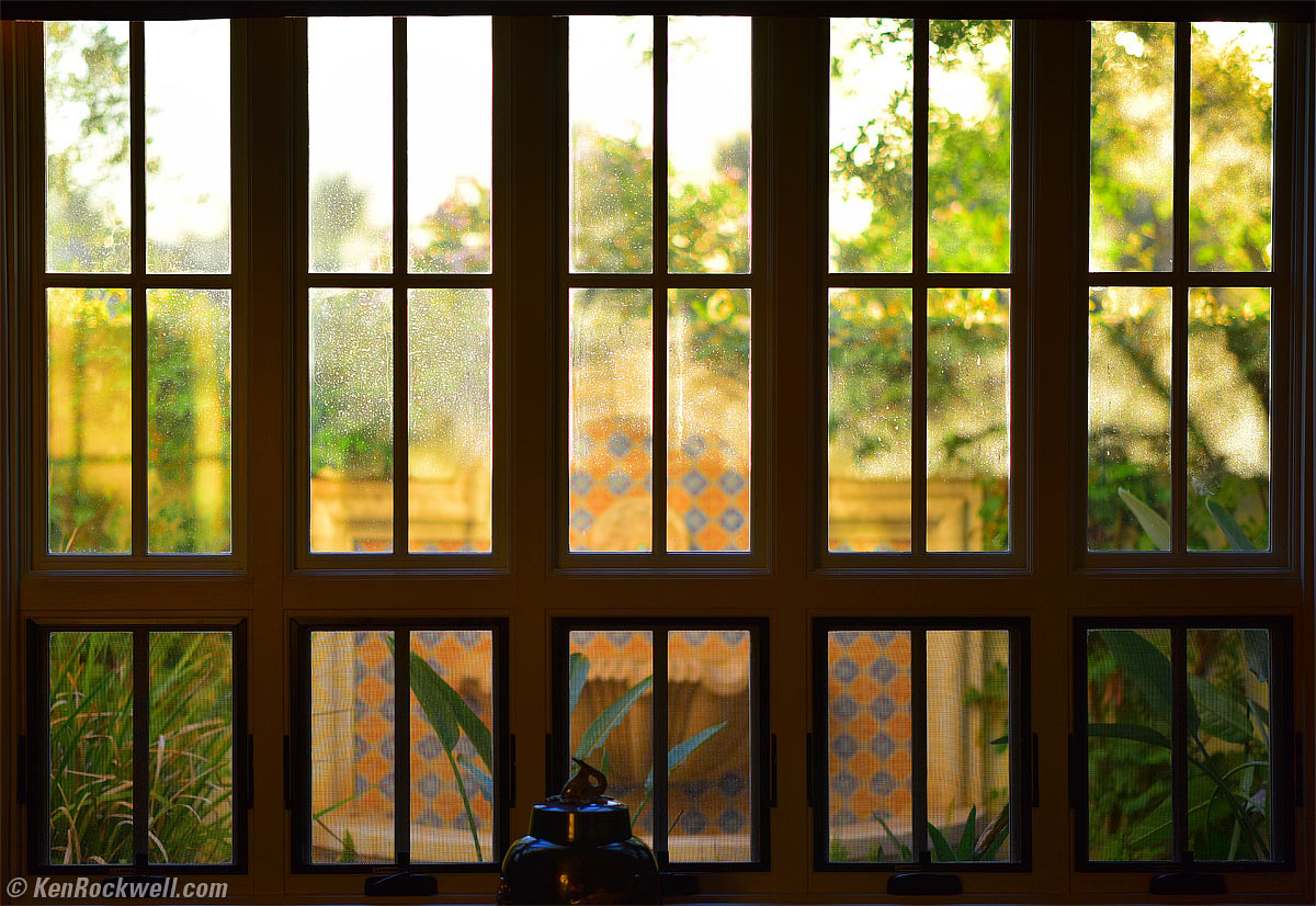 Nikon 105mm f/1.4 sample image file