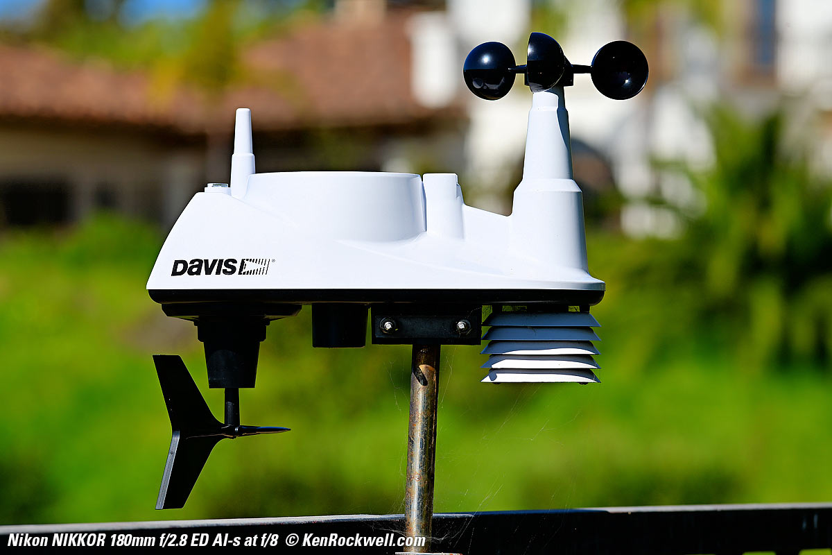 Nikon 180mm f/2.8 ED Bokeh