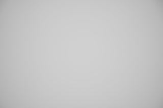 Nikon Z 24-70mm f/4 Falloff