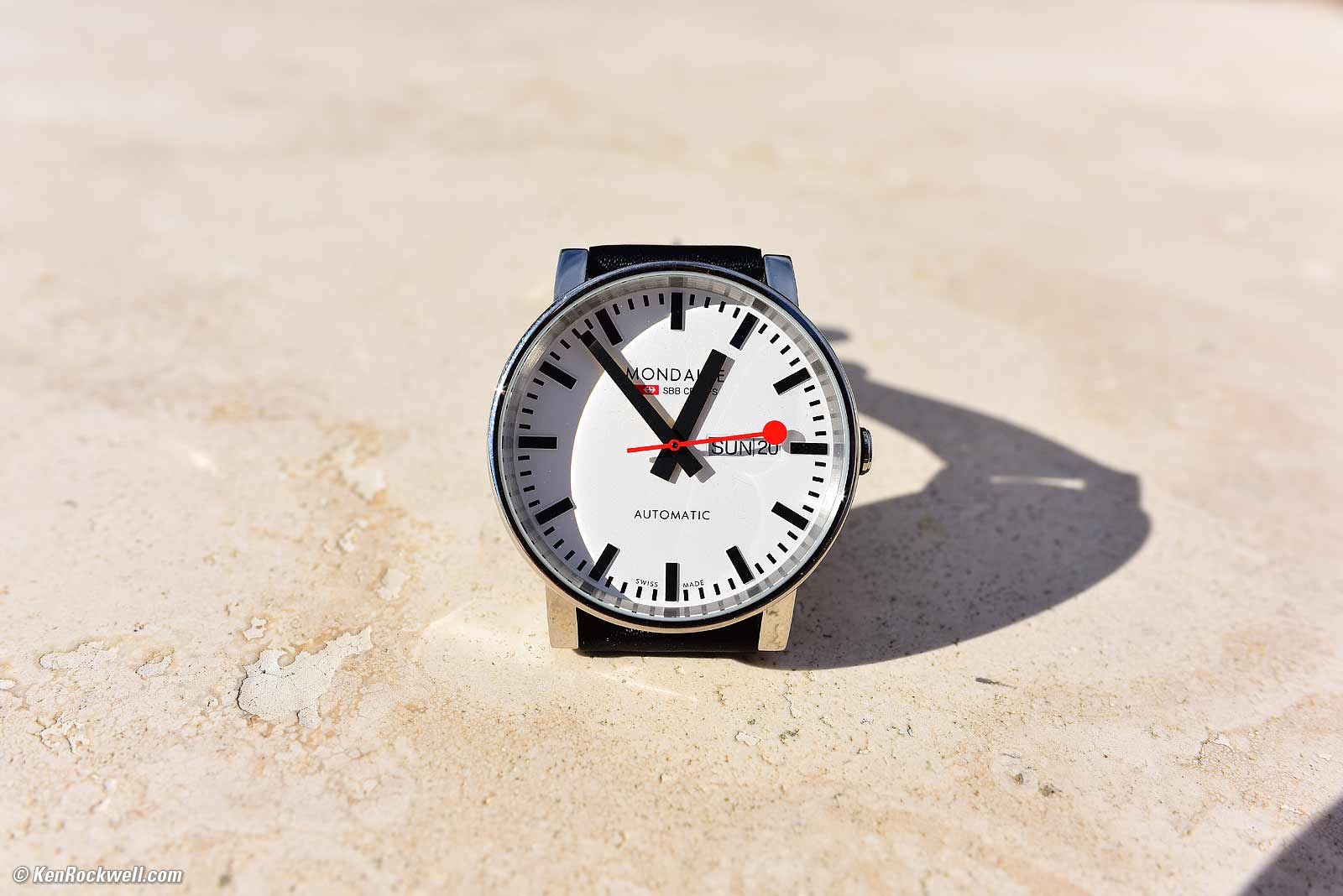 Nikon 24mm f/1.8 macro performance