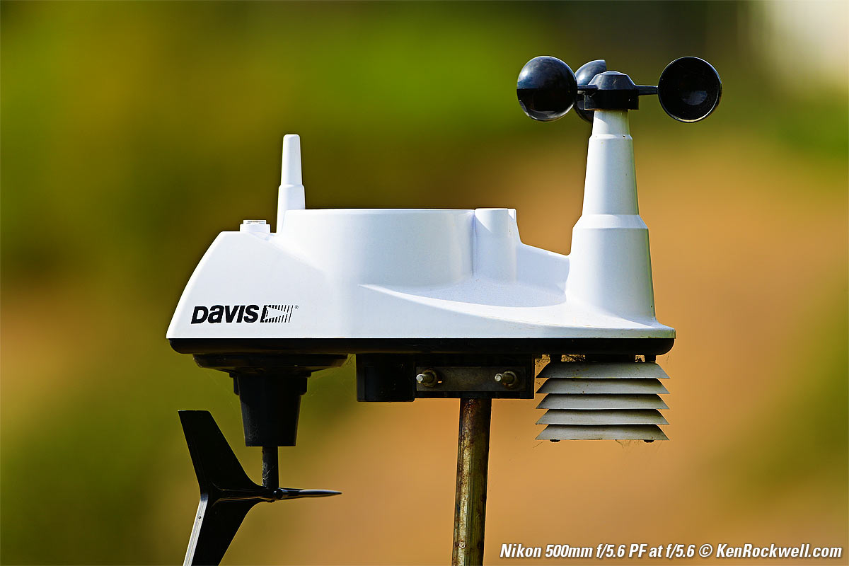 Nikon 500mm f/5.6 PF Bokeh