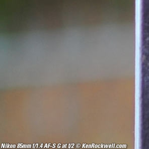 Nikon 85mm f/1.4 Bokeh