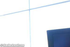 Nikon D200 Banding light