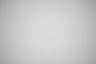 Nikon Z 24mm f/1.7 DX falloff