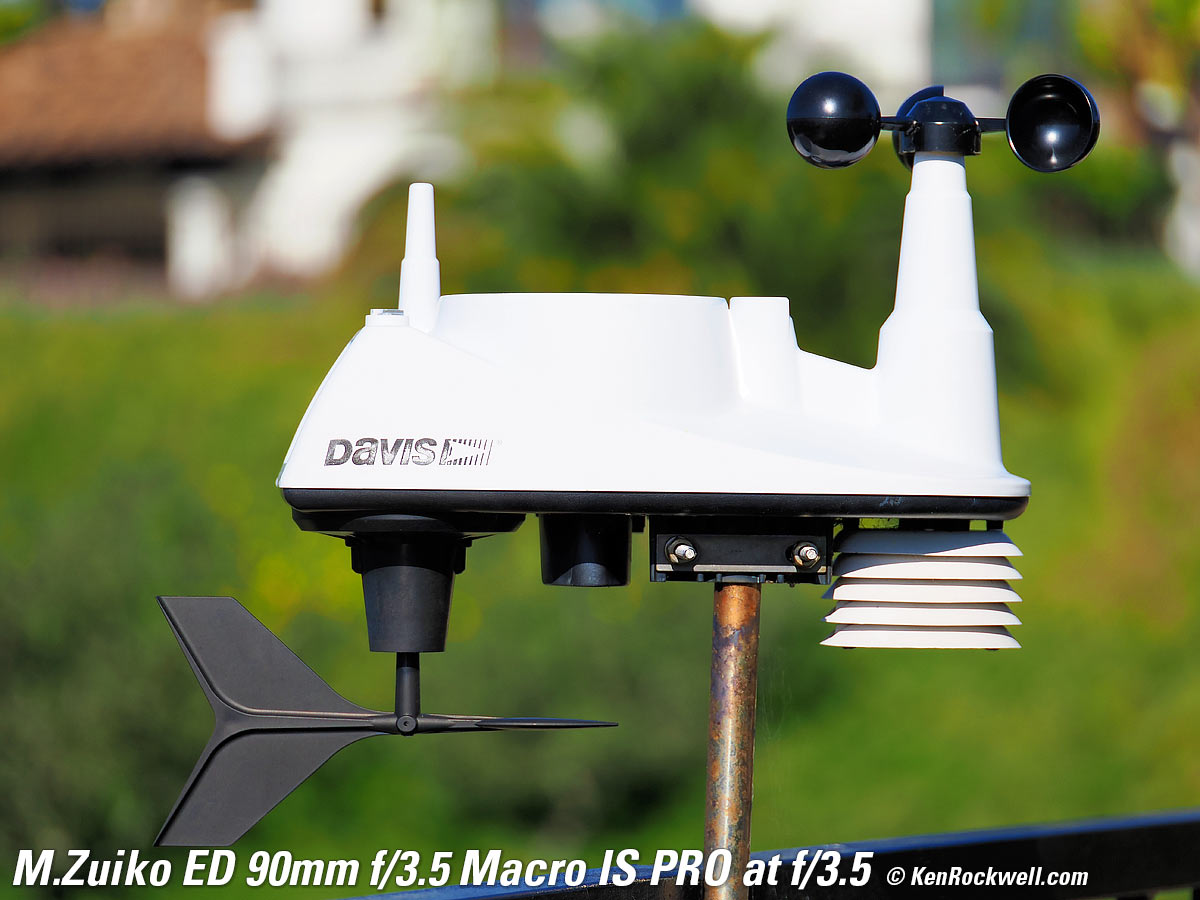 OM SYSTEM 90mm f/3.5 Macro Review