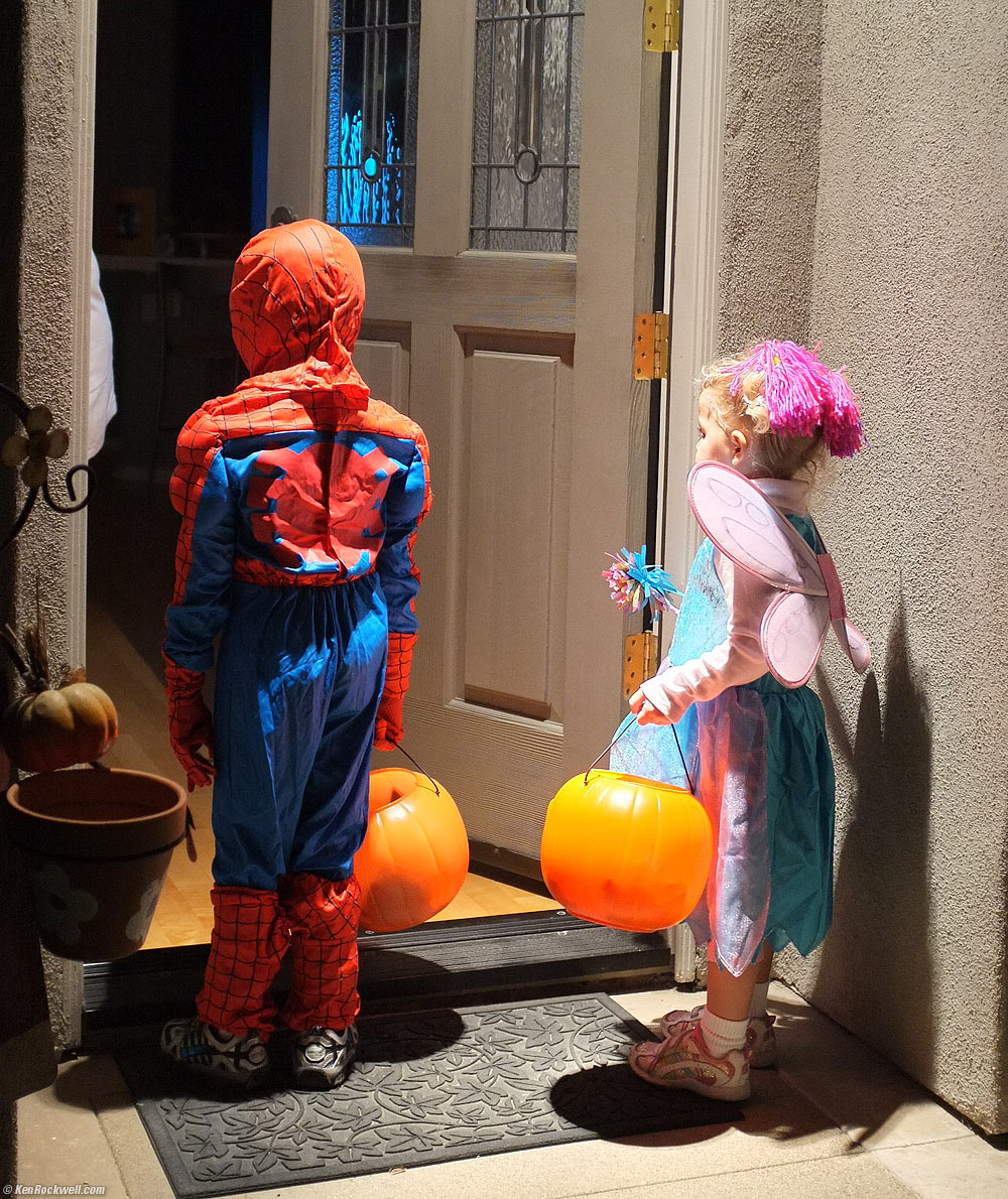 Katie and Ryan on Halloween, 2011