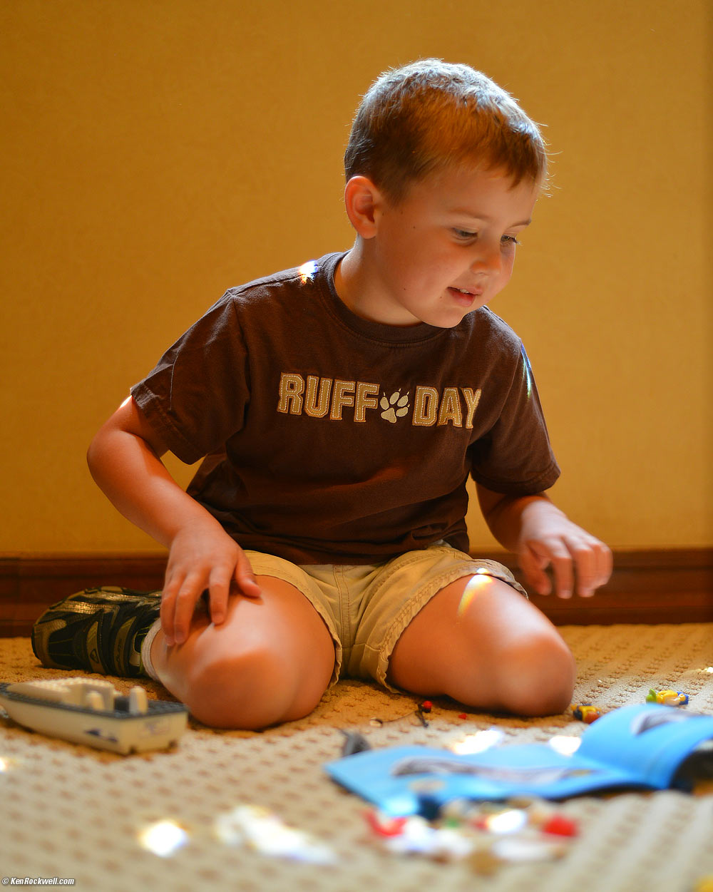 Ryan makes his Lego boat again! 