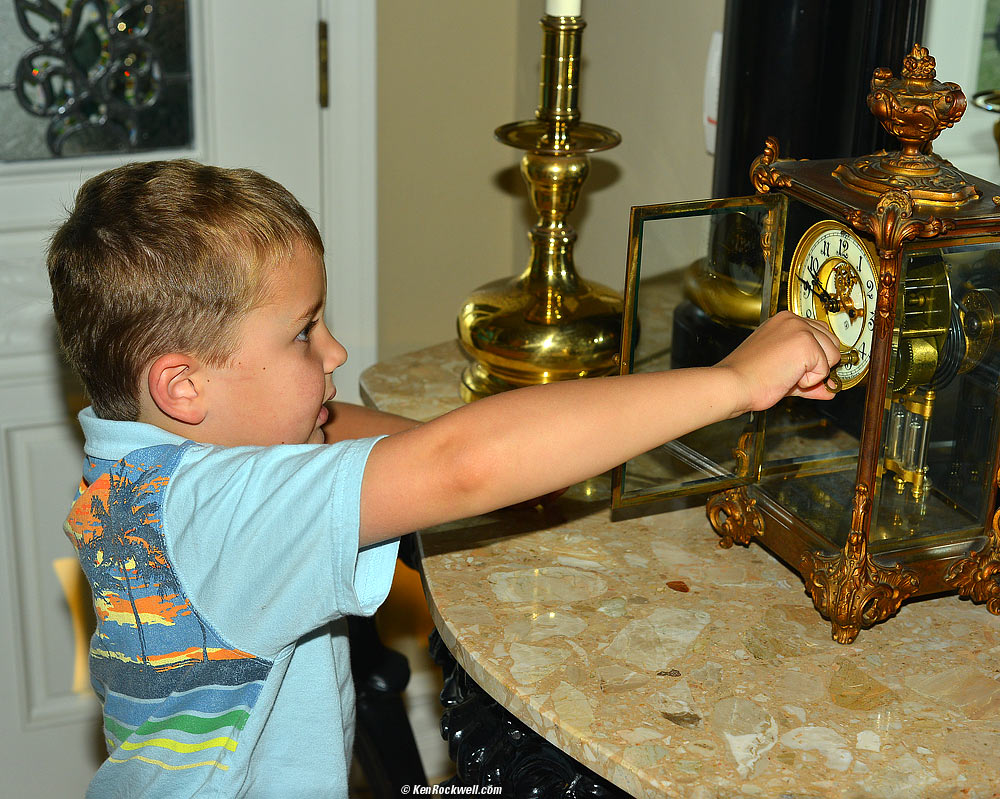 Katie eating with Ryan at Noni's.