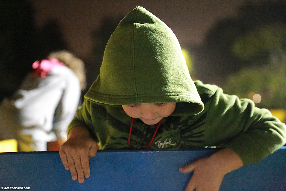 Canon 6D Sample Image ISO 25,600 08 Dec 2012 Duplo playland