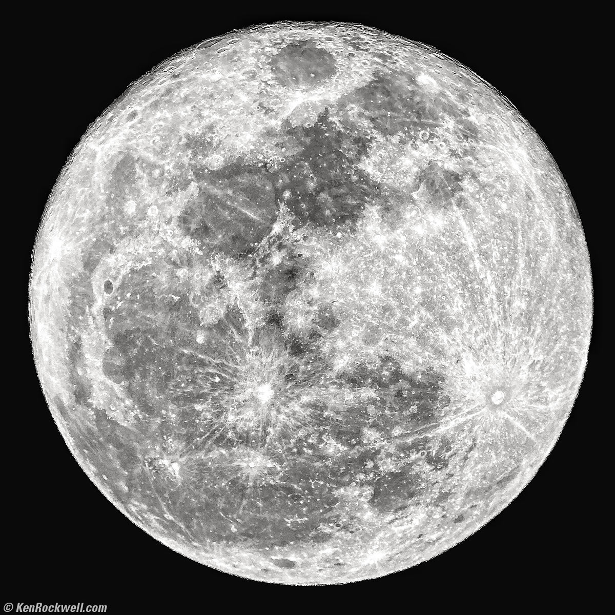 Ryan looks at Jupiter with a Celestron 8